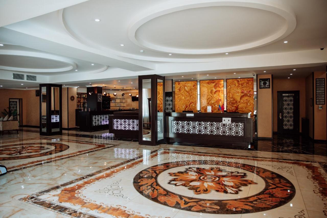 Corniche Hotel Baku Exteriör bild