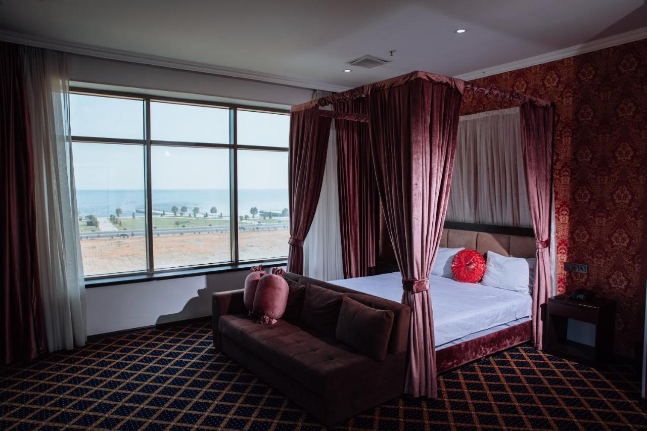 Corniche Hotel Baku Exteriör bild